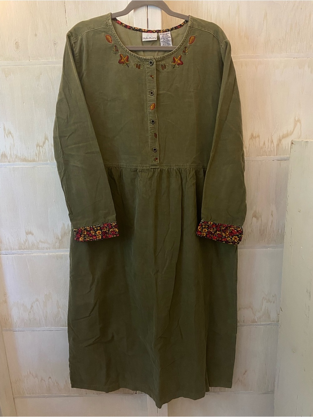 Bobbie Brooks Olive Green Long Sleeve Embroidered Corduroy XL Modest Dress